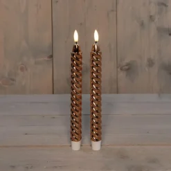 Anna's Collection LED dinerkaarsen - 2x -koper - 25 cm - swirl