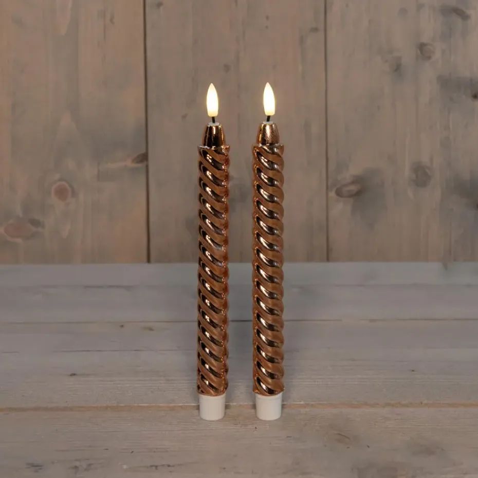 Anna's Collection LED dinerkaarsen - 2x -koper - 25 cm - swirl