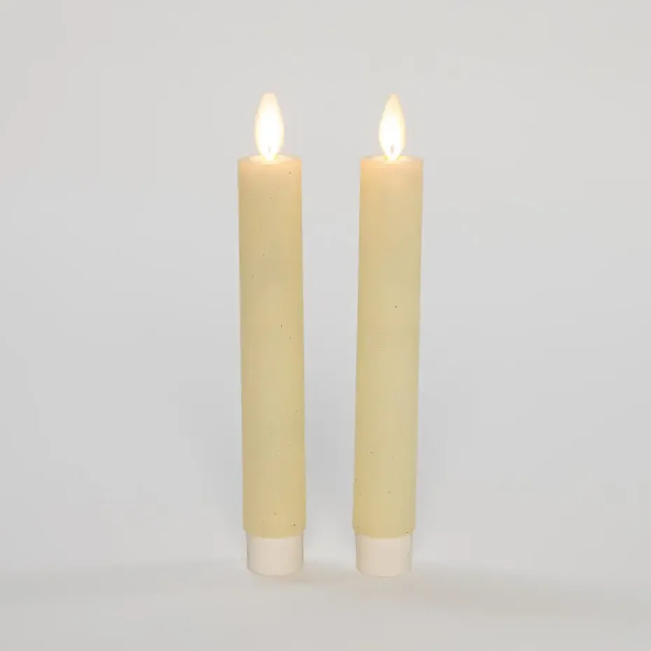 Anna's Collection LED dinerkaarsen - 2x - ivoor wit - 18 cm