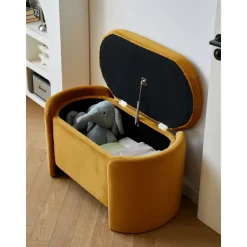 Bank met opbergruimte in witte lussen