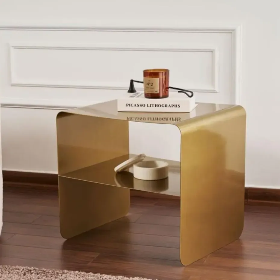 CALICOSY - Bijzettafel SLOAN - Gouden - 56x45x52 cm