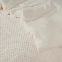 Dekbedovertrek Fur Teddy 240x220 – Fluweelzacht & Knus Design – Beige