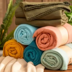 DEX - plaid 130x160 cm - fleece deken - zacht en dun - Deep Lake - blauw