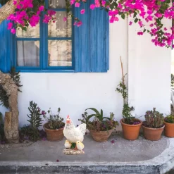 Farmwood Kip tuin beeldje - binnen/buiten - 15 x 10 x 20 cm