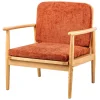 Fauteuil van massief hout en terracotta stof