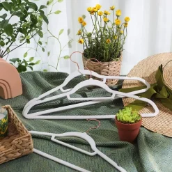 Fluwelen kledinghangers, Set van 50, Antislip, Wit en Rosé Goud