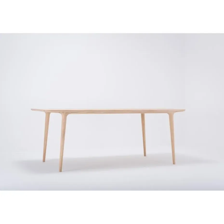 Gazzda Fawn Table Houten Eettafel - 200 x 90 cm - Whitewash Eiken