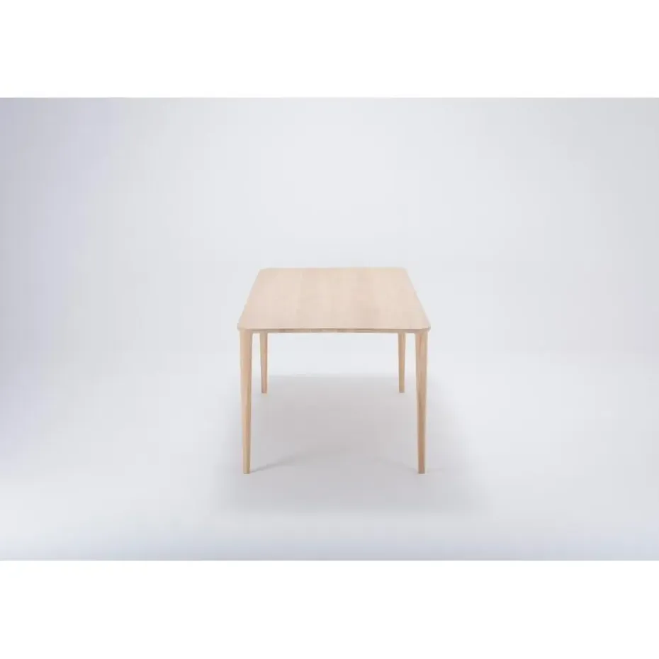 Gazzda Fawn Table Houten Eettafel - 200 x 90 cm - Whitewash Eiken