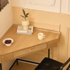 Hoekbureau van hout en rotan met 1 lade en metalen poten