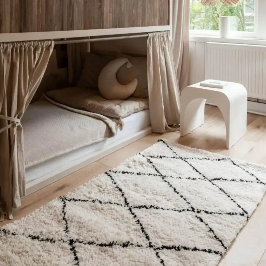 Interieur05 berber vloerkleed Nea wit/zwart - 330 x 240 cm