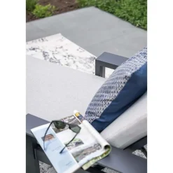 Levanto ligbed - carbon black - valley sand