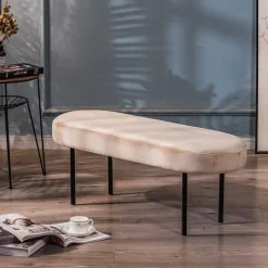 Metalen en fluwelen beige bank