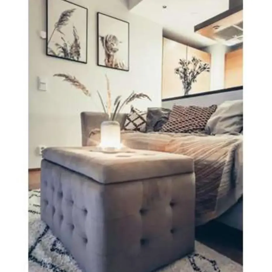 MICHIGAN - Ottomaan - Bruin - Fluweel