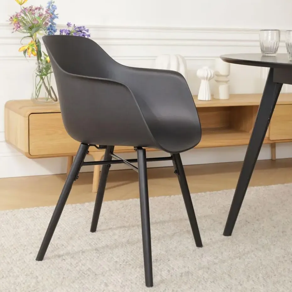 Nolon Nena-Puk Eetkamerstoel Zwart - Armleuning - Zwarte Houten Poten