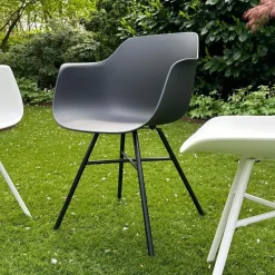 Nolon Noa-Puk Kunststof Tuinstoel Zwart - Zwart Onderstel