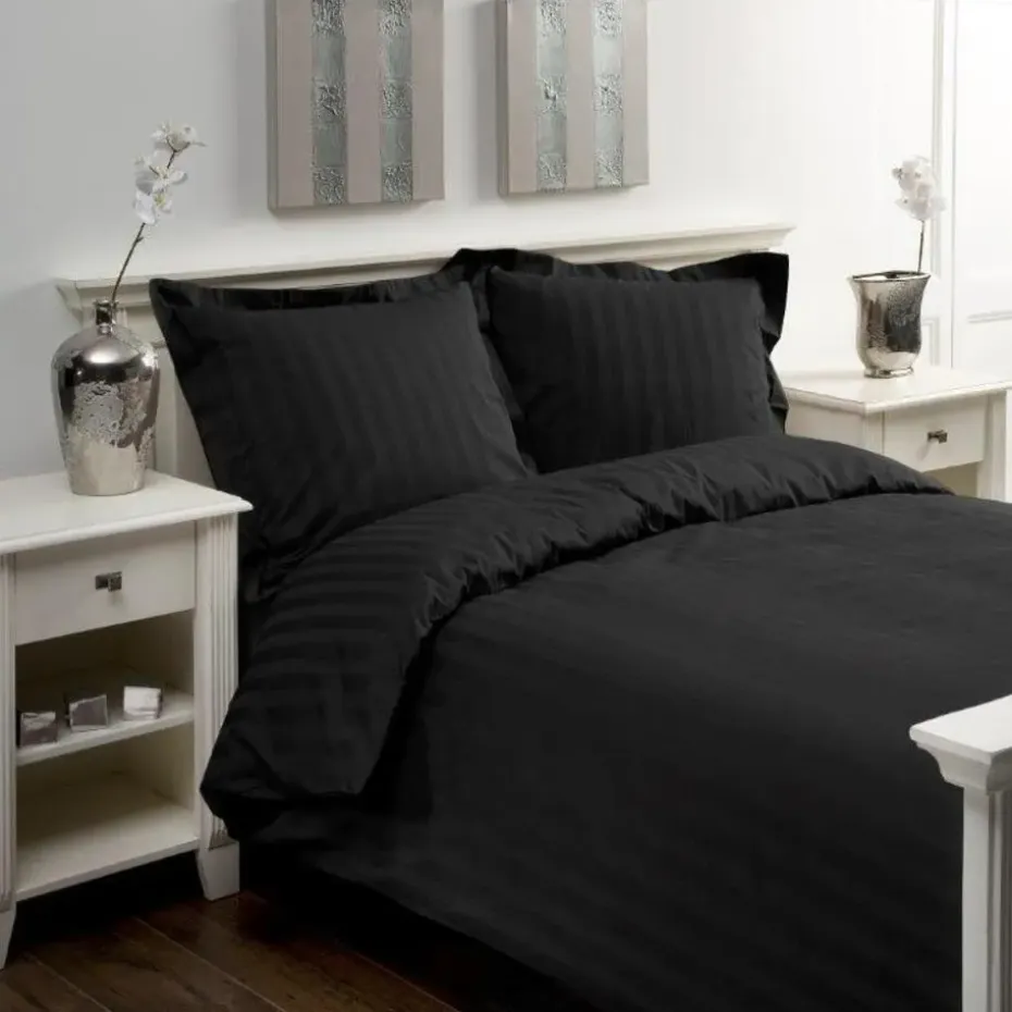 Papillon dekbedovertrek Satijn Streep - 200x200/220 cm - Zwart