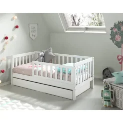 Peuterbed Petronille 70 x 140cm dennenhout - wit