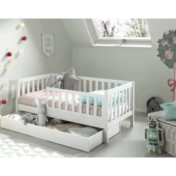 Peuterbed Petronille 70 x 140cm dennenhout - wit