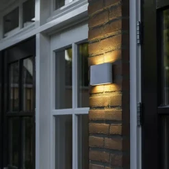 Qazqa wandlampen buiten batt wit geïntegreerde led