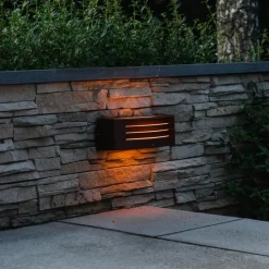 Qazqa wandlampen buiten hurricane bronskleurig e27