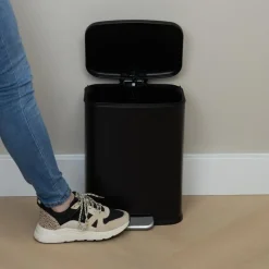 QUVIO Prullenbak 13 L - Rechthoekig afgerond - Metaal - Zwart