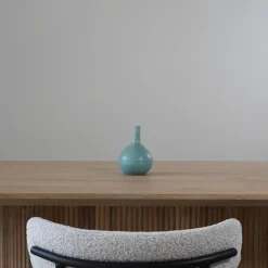 QUVIO Vaas bol met smalle hals - Keramisch - Lichtblauw