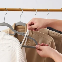 Set van 50 Anti-slip kleerhangers, dunne Kledinghangers met Fluweel Grijs