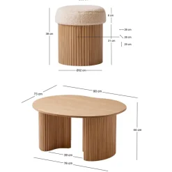 Set van een houten salontafel en 2 witte poefs