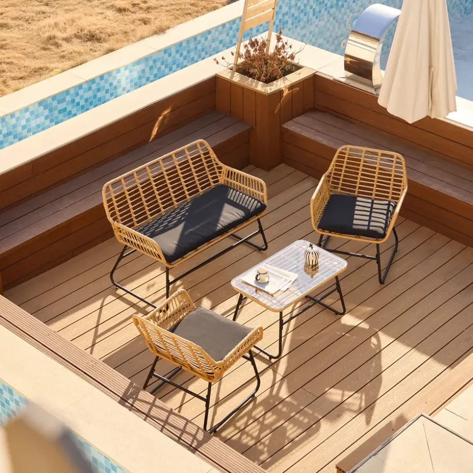 Tuinset van rotan en metaal in zwart