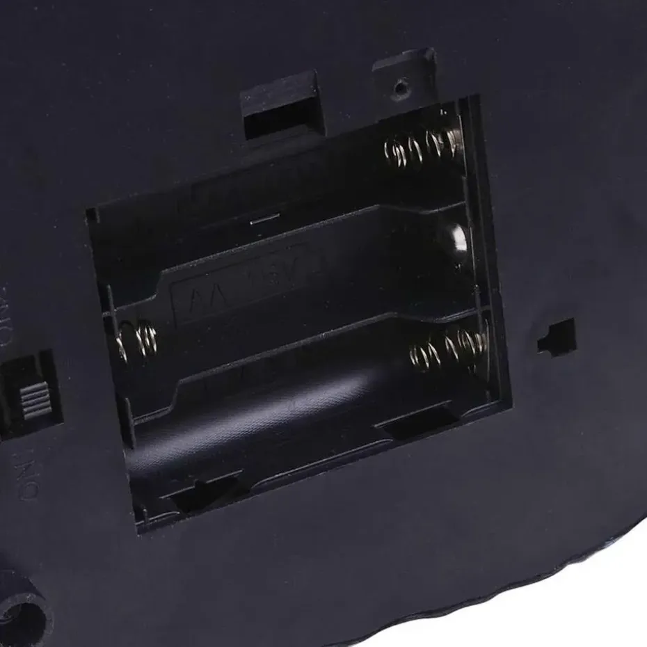 vidaXL - Miniatuur kerstdorp met treinstation - 23,5x16x18,5 cm - Hars