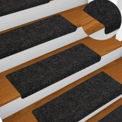 vidaXL - Tapijt Traptrede - Zwart - Polypropyleen - 5 stuks