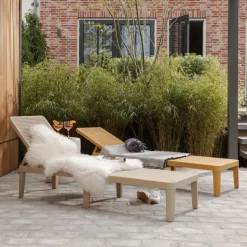 WOOOD Jinte Ligbed Tuin - Kunststof - Zand - 29x55x191