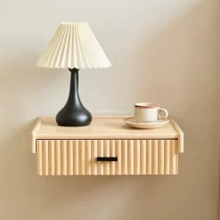 Zwevend Nachtkastje van Hout met Lade